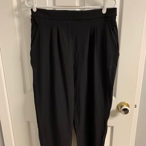 🌸Spring Sale🌸Lululemon dress pant- unknown style